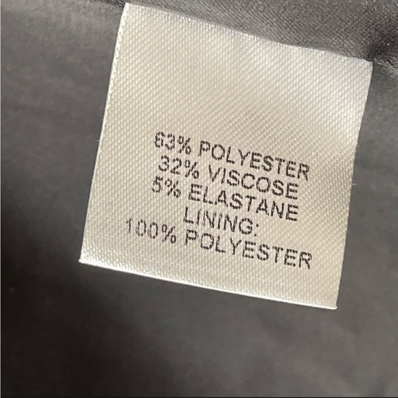 NEW MICHELLE MASON REVOLVE Cropped Crystal
Embellished Crepe Tuxedo Jacket Black - Picture 10 of 12